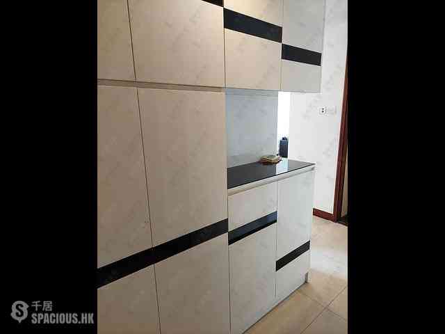 Kennedy Town - The Merton Tower 3 09