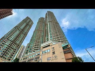 Kennedy Town - The Merton Tower 3 11