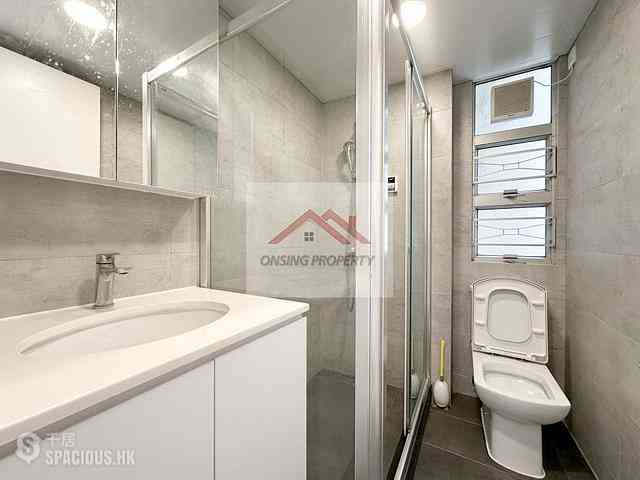 Mid Levels West - Realty Gardens 05