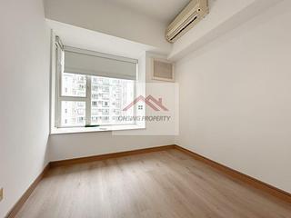 Soho - Centrestage 08