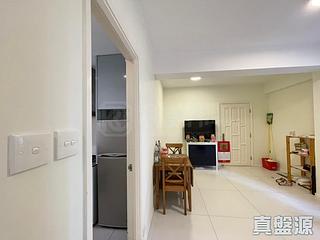 Mid Levels Central - On Fung Building 02