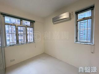 Mid Levels Central - On Fung Building 07