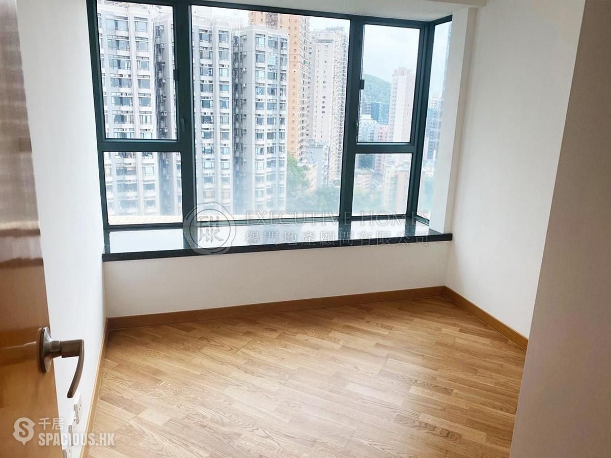 Mid Levels West - 80 Robinson Road 01