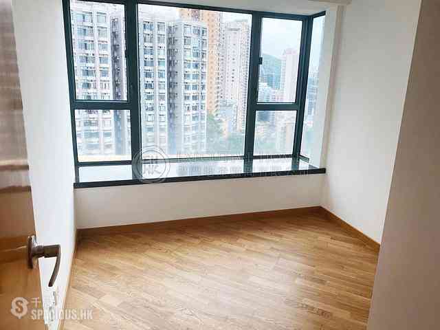 Mid Levels West - 80 Robinson Road 01