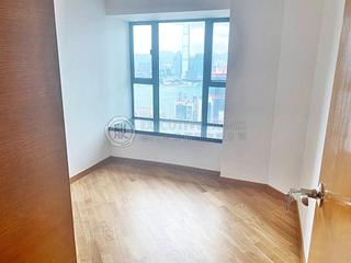 Mid Levels West - 80 Robinson Road 02
