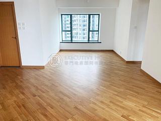 Mid Levels West - 80 Robinson Road 06