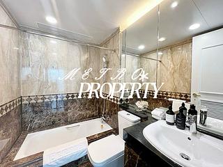 Repulse Bay - Fairmount Terrace 06