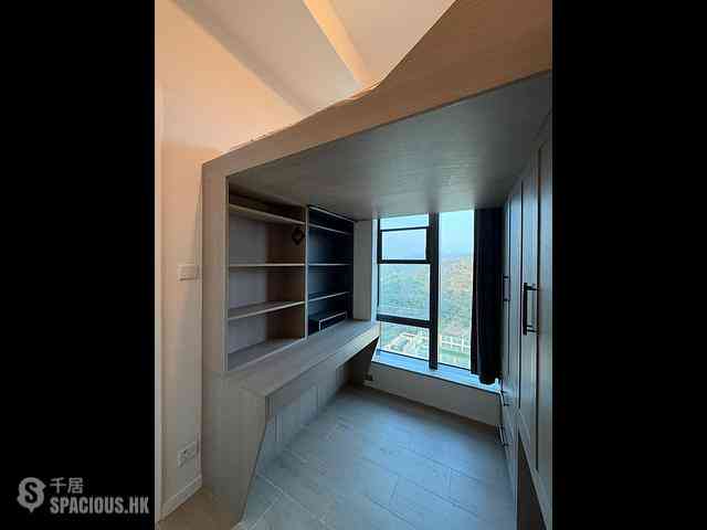 Gold Coast / So Kwun Wat - Oma Oma Tower 2A 08