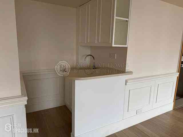 Mid Levels Central - Chung Tak Mansion 07