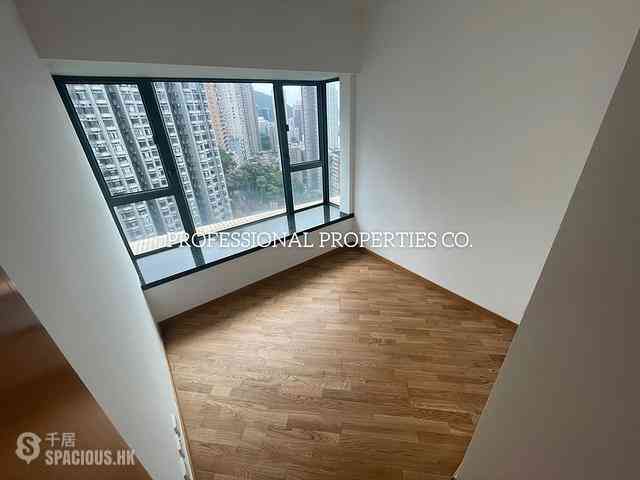 Mid Levels West - 80 Robinson Road 08