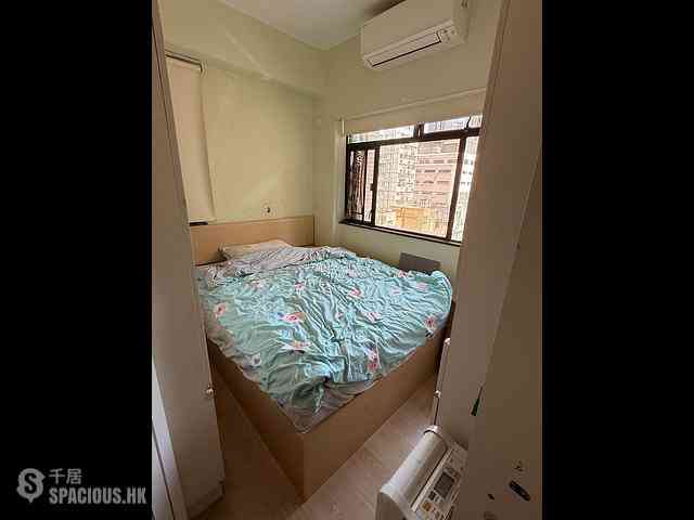 Sai Ying Pun - Tong Nam Mansion 08