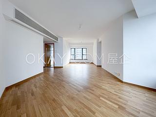 Mid Levels West - 80 Robinson Road 02