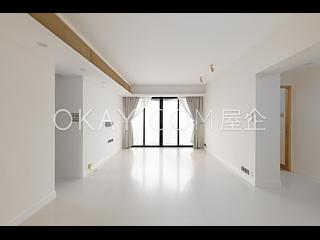 Happy Valley - Beverly Hill 03