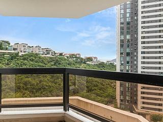 Repulse Bay - South Bay Towers 02
