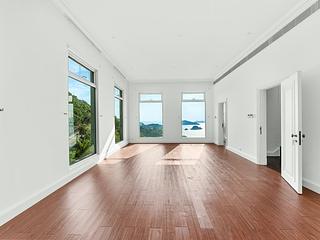 Repulse Bay - 110, Repulse Bay Road 10