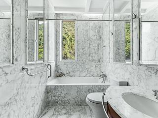 Repulse Bay - 110, Repulse Bay Road 14