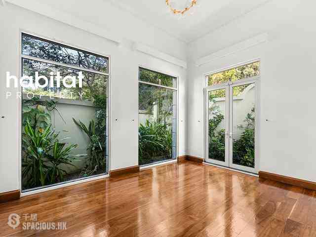 Repulse Bay - 110, Repulse Bay Road 15