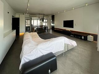 Mid Levels Central - Birchwood Place 04