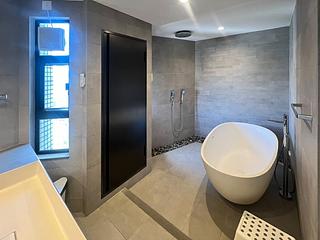 Mid Levels Central - Birchwood Place 08