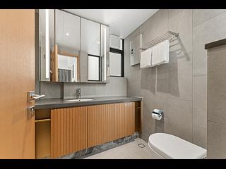 Happy Valley - Eaton Residences (Blue Pool Road) 08