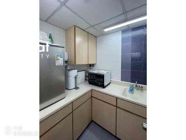 Sai Ying Pun - 151－153 Des Voeux Road West 16
