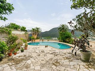 Wong Chuk Hang - Manly Villa 03