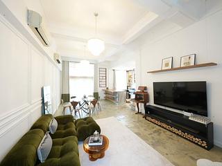 Sai Ying Pun - 35, Bonham Road 03