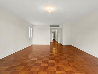 Mid Levels Central - Glory Mansion 04