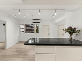 Soho - Caravan Court 02