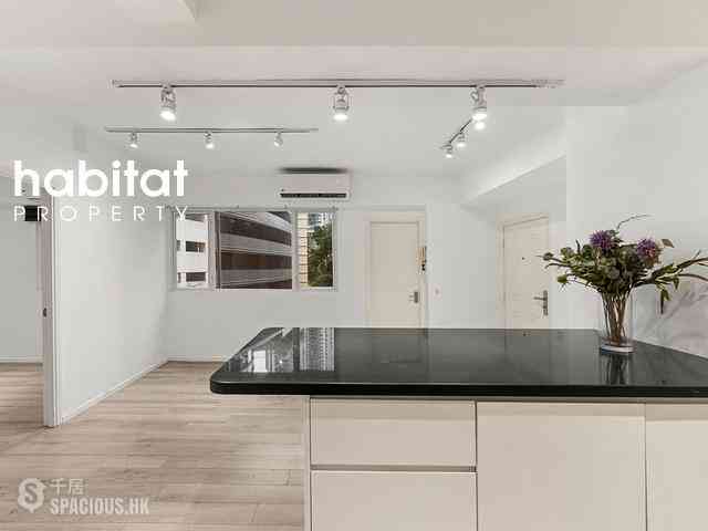 Soho - Caravan Court 02