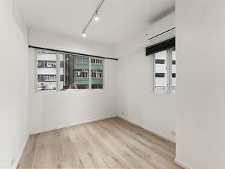Soho - Caravan Court 04