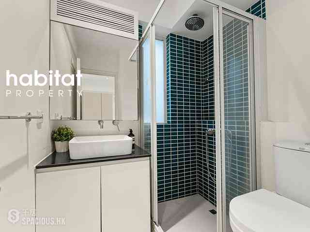 Soho - Caravan Court 05