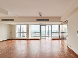 Wong Chuk Hang - Marinella 06