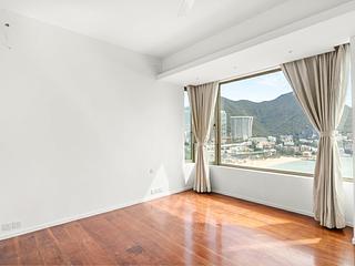 Repulse Bay - The Beachfront 12