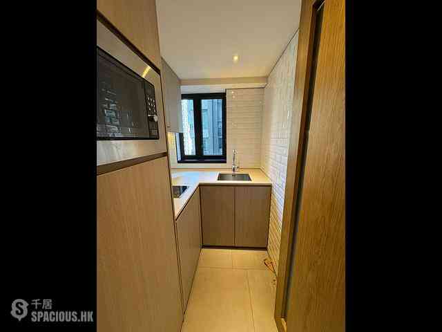 Wan Chai - Star Studios II 03