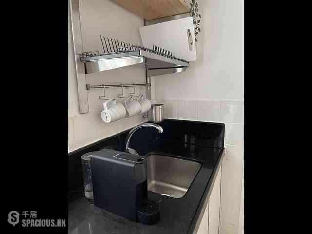 Sai Ying Pun - 21-23, Kwai Heung Street 05