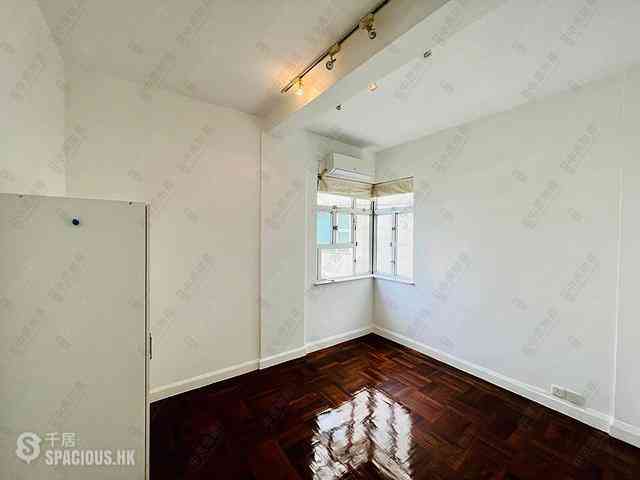 Mid Levels Central - Best View Court Block 68, Macdonnell Road 07