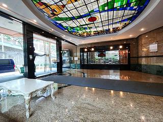Wan Chai - Royal Court 11