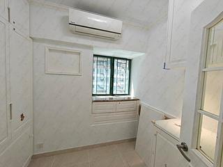 Wan Chai - Royal Court 12
