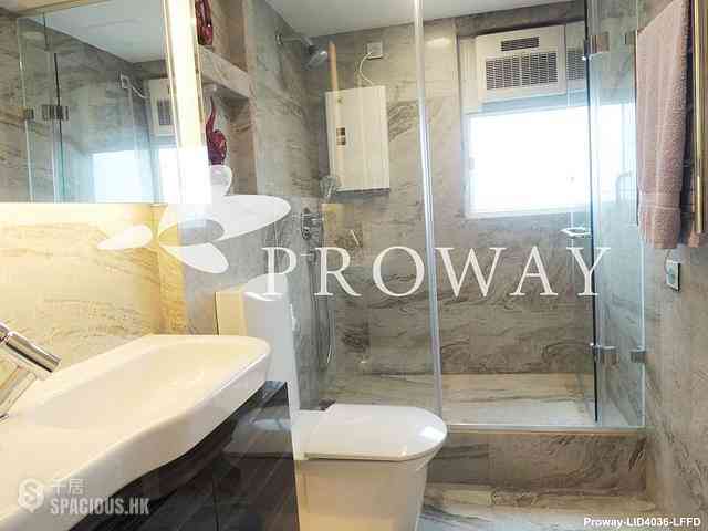 Mid Levels West - 80 Robinson Road 10