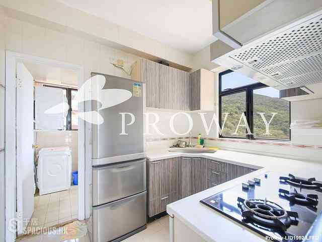Repulse Bay - The Brentwood 11