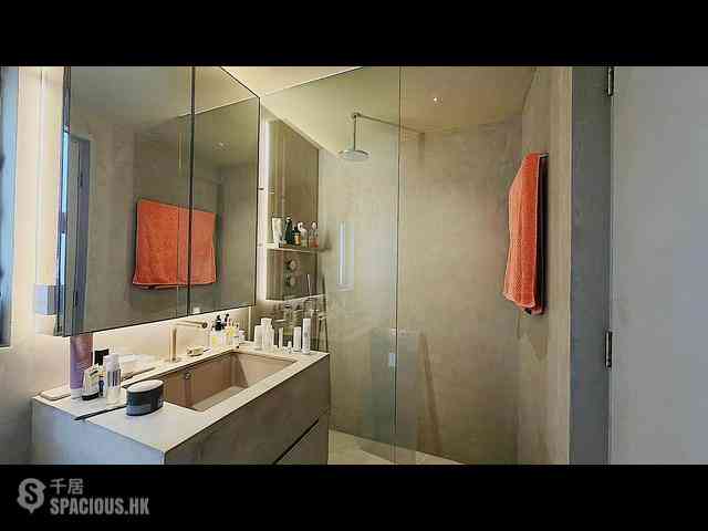Quarry Bay - The Floridian Block 2 04