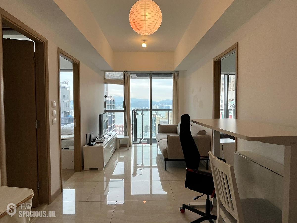 Sai Ying Pun - King's Hill 01