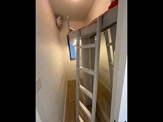 Sai Ying Pun - Island Crest Block 2 11