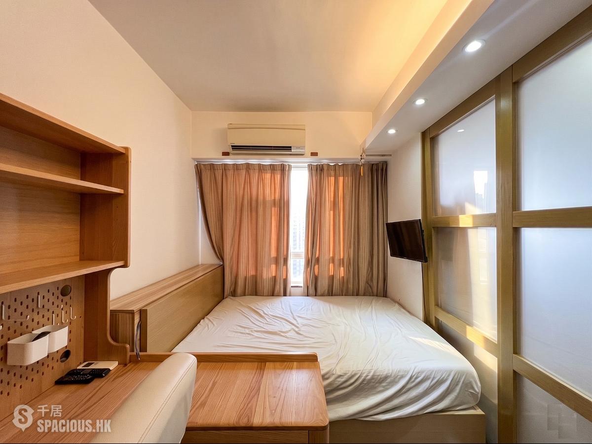 Sai Ying Pun - Hing Tai Building 01