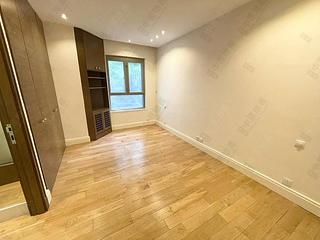 Mid Levels Central - Kam Yuen Mansion 11