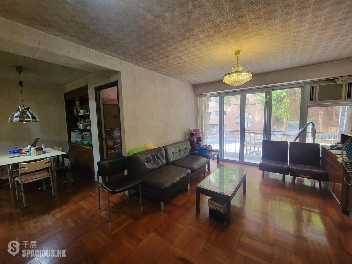 Wan Chai - Phoenix Court 01