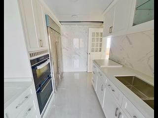 Tai Tam - Hong Kong Parkview Parkview Heights Block 15 06