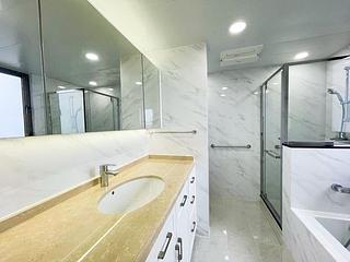 Tai Tam - Hong Kong Parkview Parkview Heights Block 15 09