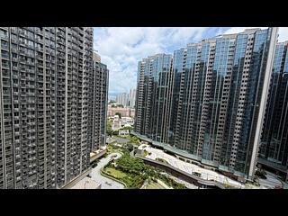 Wong Chuk Hang - The Southside Phase 1 Southland Tower 2A 03